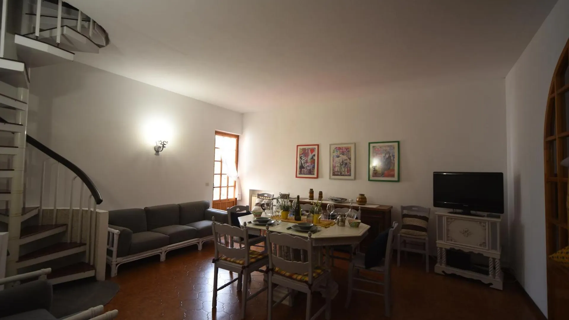 Villa Panorama Exclusive Pool Loro Ciuffenna 0*,  Italy